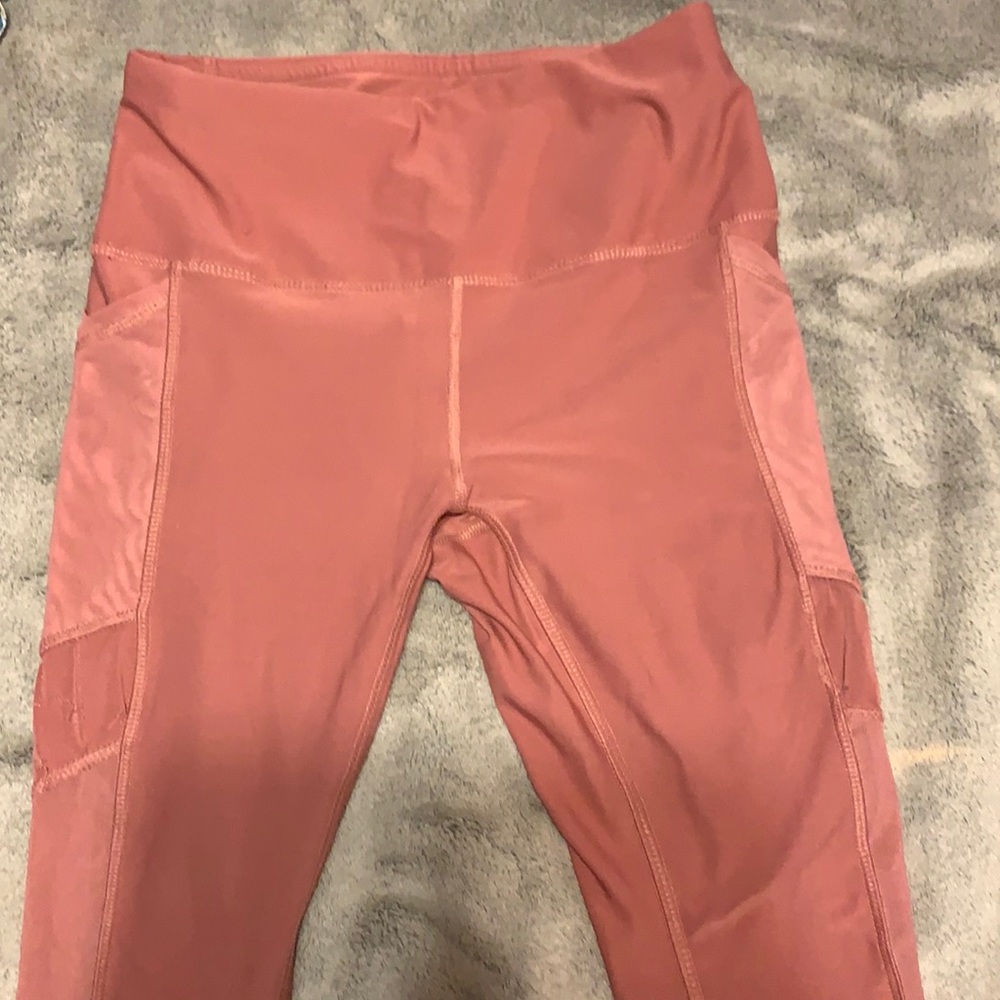 Pink leggings- size- s
